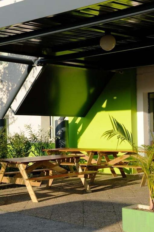 Lemon Hotel - Mery Sur Oise/Cergy Exteriör bild